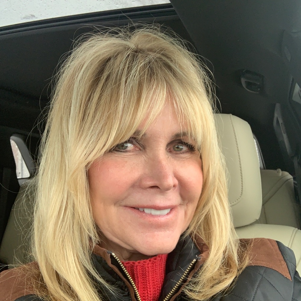 Meet your Posher, Cindy